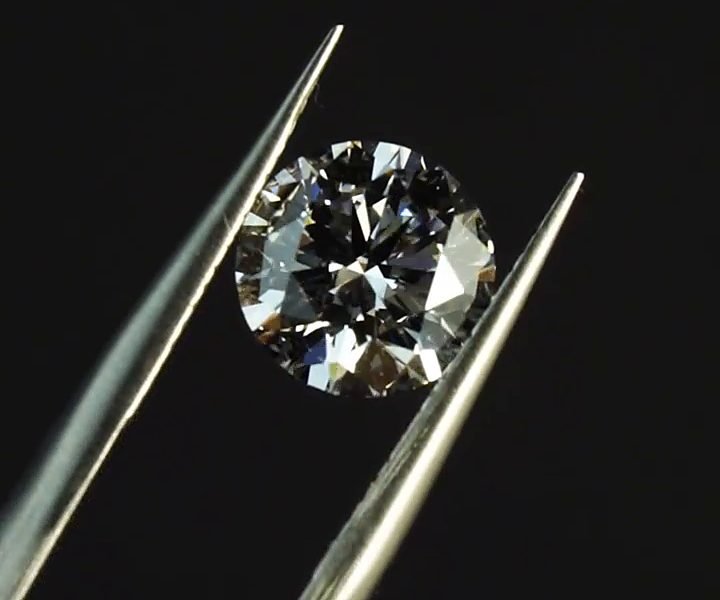 A finished round life diamond — Heirloom